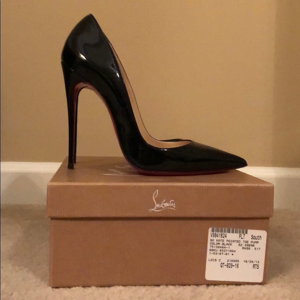 Christian Louboutin So Kate heels - black size 39